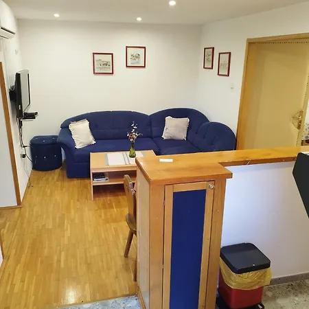 Mira Apartment *